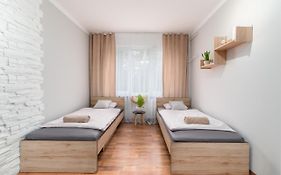 Two Bedrooms Apartment Faktura Fast Check-In 24H